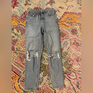 Women’s size 26 mom jeans